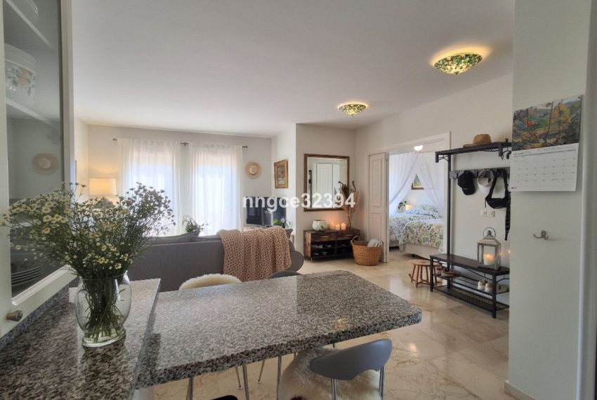 R5192224-Apartment-For-Sale-New-Golden-Mile-Penthouse-2-Beds-70-Built-4