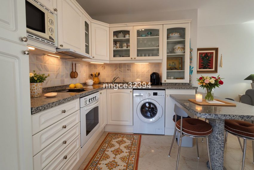 R5192224-Apartment-For-Sale-New-Golden-Mile-Penthouse-2-Beds-70-Built-5