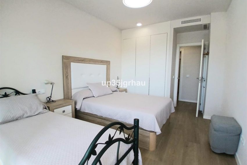 R5192293-Apartment-For-Sale-Estepona-Penthouse-2-Beds-120-Built-19