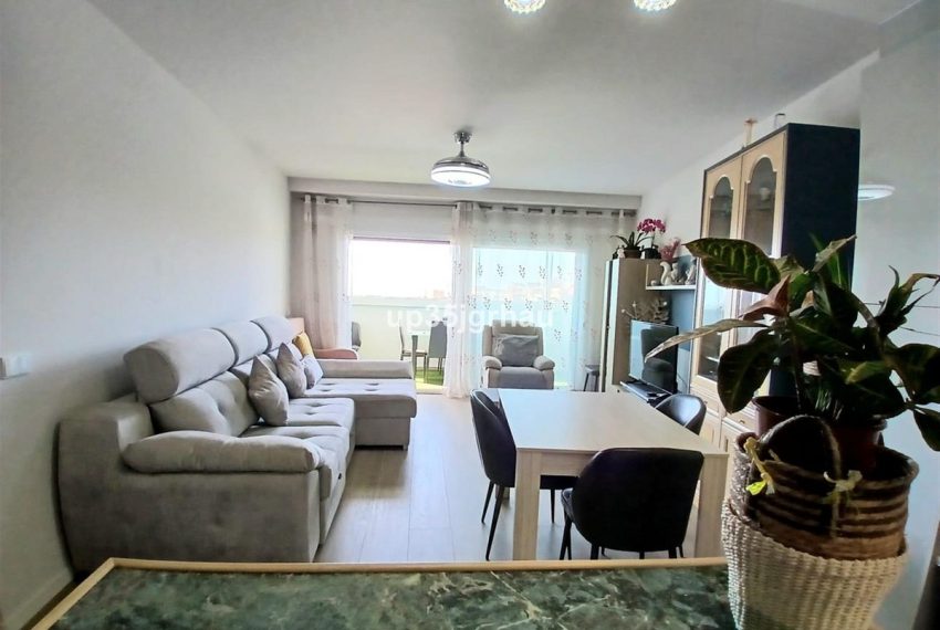 R5192293-Apartment-For-Sale-Estepona-Penthouse-2-Beds-120-Built-2