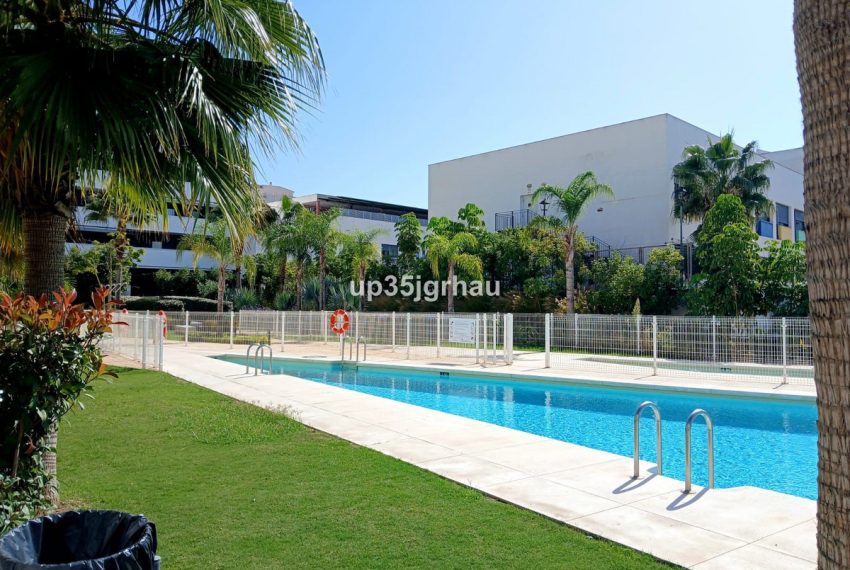 R5192293-Apartment-For-Sale-Estepona-Penthouse-2-Beds-120-Built-7