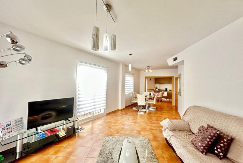 R5192458-Apartment-For-Sale-Marbella-Penthouse-Duplex-3-Beds-95-Built-5