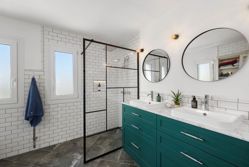 R5193760-Villa-For-Sale-Estepona-Detached-4-Beds-293-Built-16