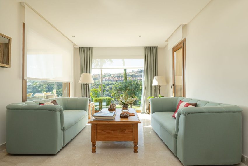 R5193811-Villa-For-Sale-Benahavis-Detached-5-Beds-546-Built-11