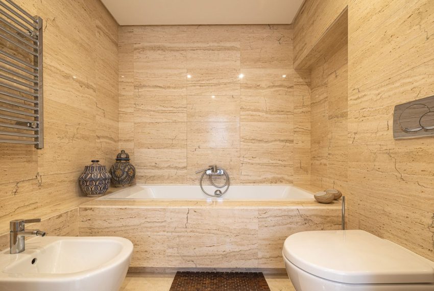 R5193811-Villa-For-Sale-Benahavis-Detached-5-Beds-546-Built-16