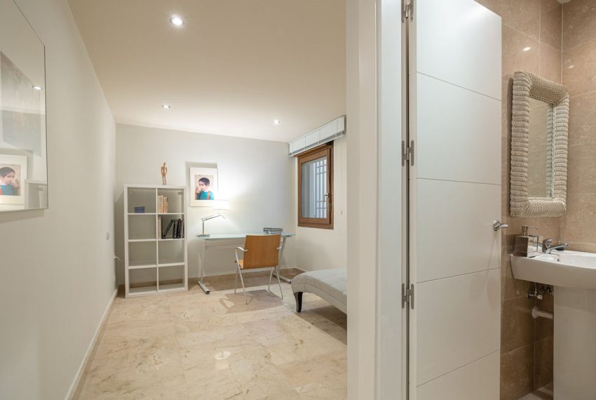 R5193811-Villa-For-Sale-Benahavis-Detached-5-Beds-546-Built-18