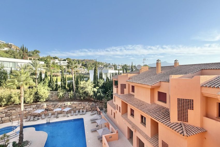 R5193826-Apartment-For-Sale-Benahavis-Middle-Floor-2-Beds-81-Built