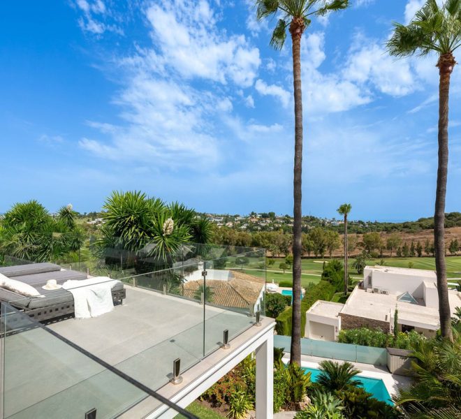 R5194000-Image 1-Detached - 4 Beds - 359 Built