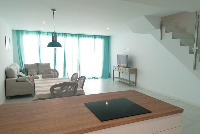 R5194195-Townhouse-For-Sale-Nueva-Andalucia-Terraced-3-Beds-160-Built-5