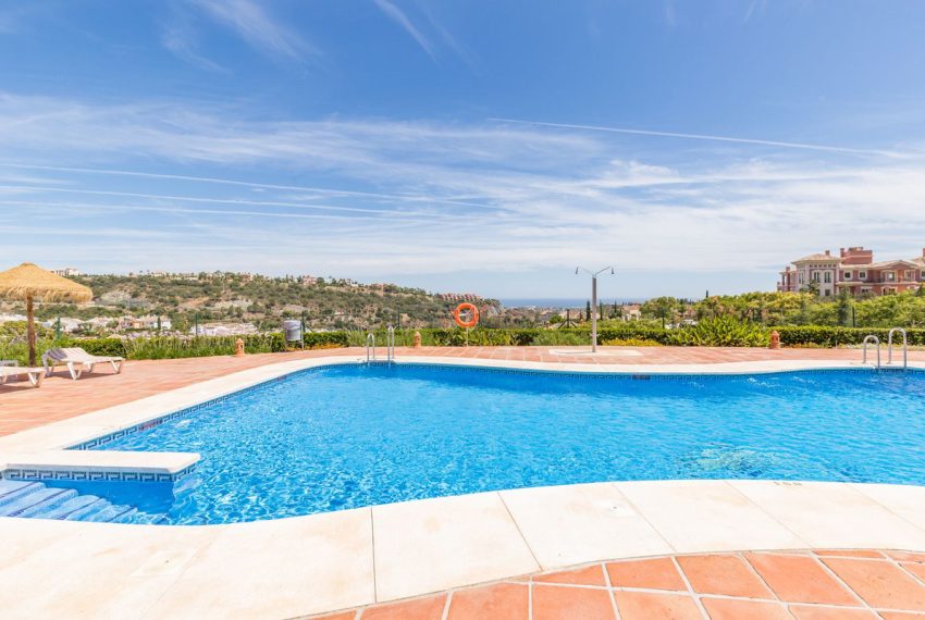 R5194225-Apartment-For-Sale-Los-Arqueros-Penthouse-2-Beds-90-Built-4