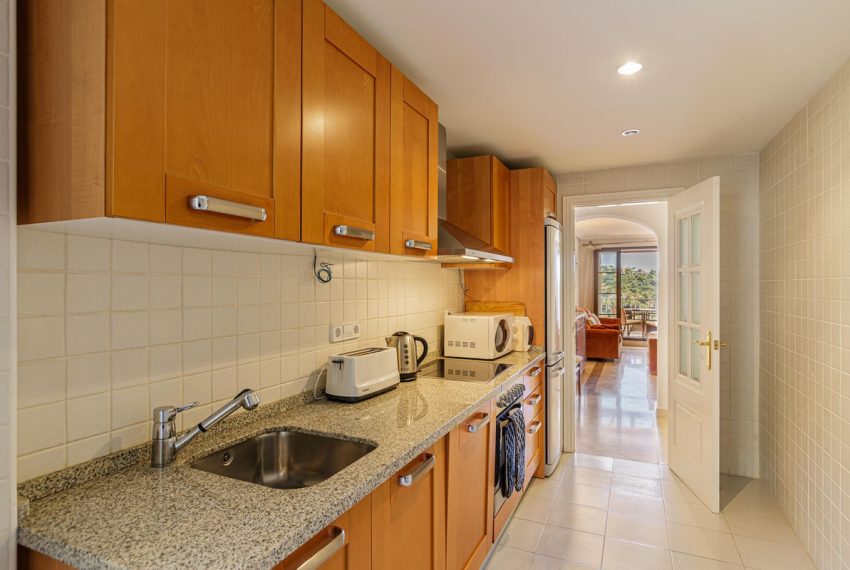 R5194225-Apartment-For-Sale-Los-Arqueros-Penthouse-2-Beds-90-Built-8