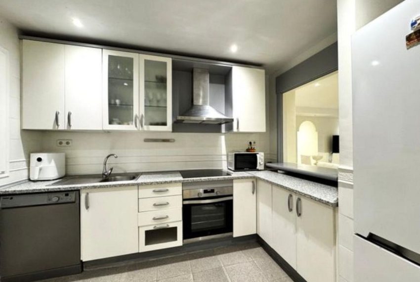 R5194279-Apartment-For-Sale-Marbella-Ground-Floor-4-Beds-205-Built-13