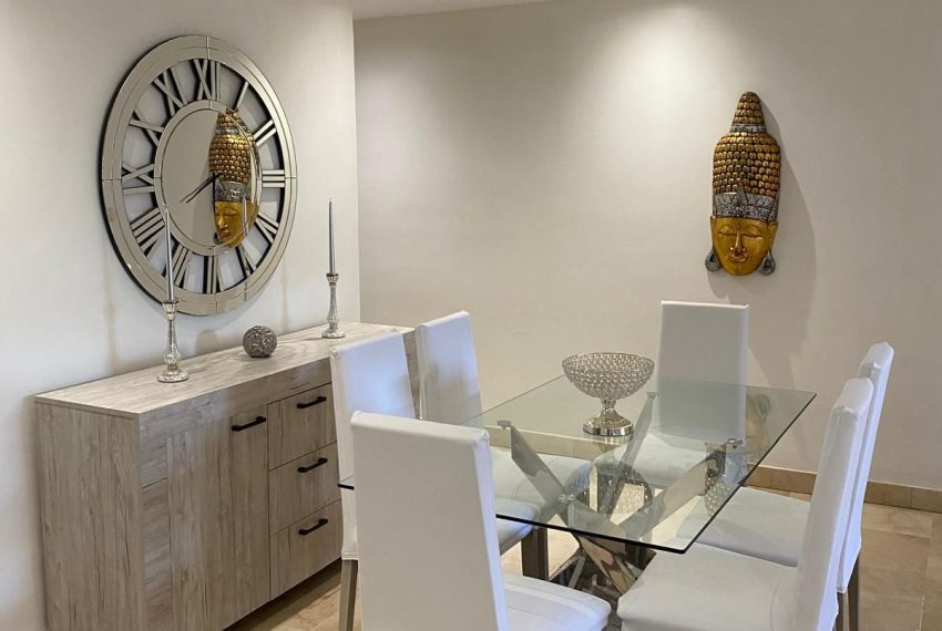 R5194279-Apartment-For-Sale-Marbella-Ground-Floor-4-Beds-205-Built-3