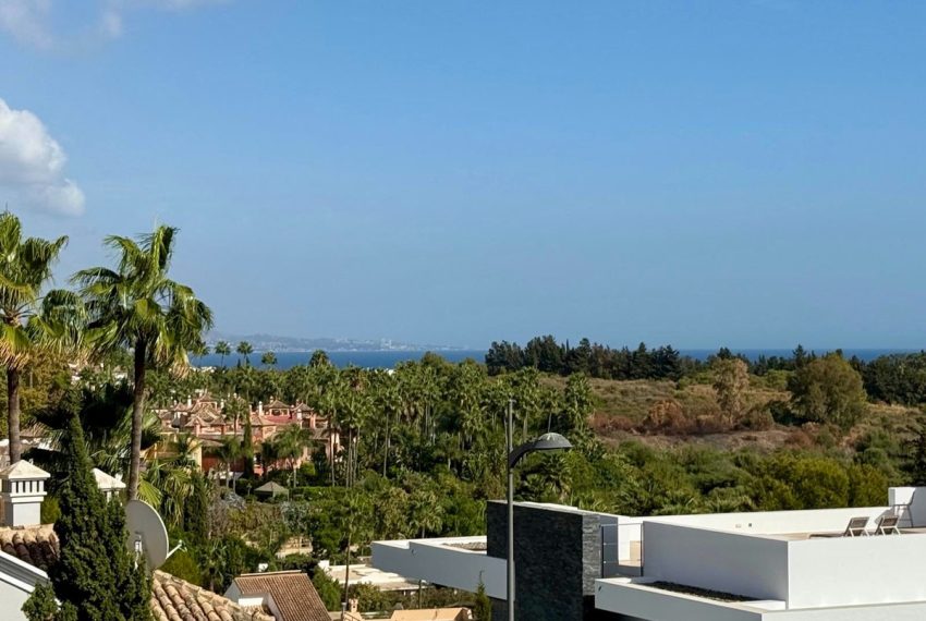 R5194408-Apartment-For-Sale-The-Golden-Mile-Middle-Floor-2-Beds-110-Built-1