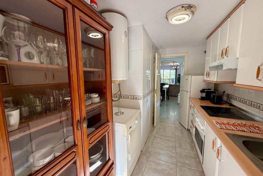 R5194408-Apartment-For-Sale-The-Golden-Mile-Middle-Floor-2-Beds-110-Built-12