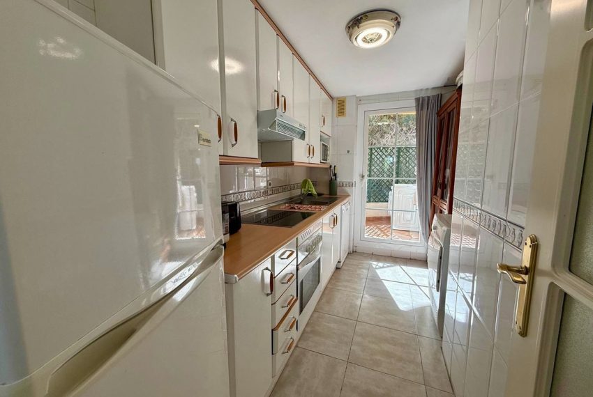 R5194408-Apartment-For-Sale-The-Golden-Mile-Middle-Floor-2-Beds-110-Built-18