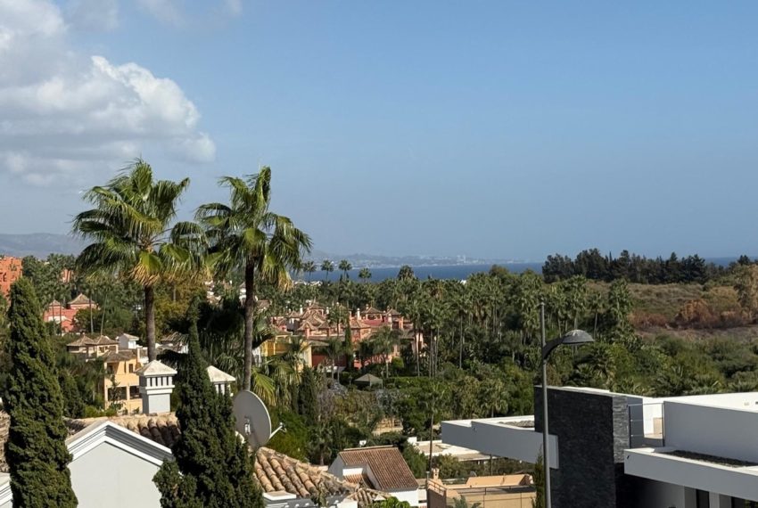 R5194408-Apartment-For-Sale-The-Golden-Mile-Middle-Floor-2-Beds-110-Built-3