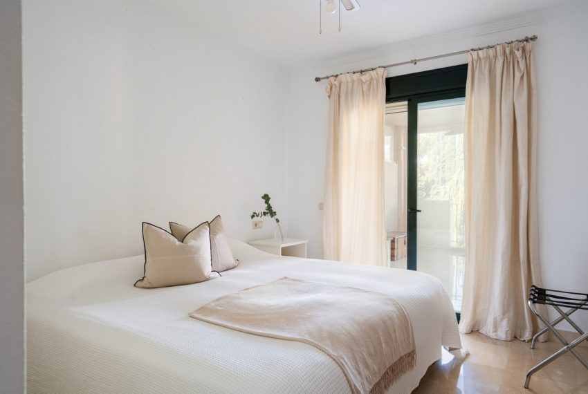 R5194426-Apartment-For-Sale-Nueva-Andalucia-Middle-Floor-3-Beds-164-Built-14