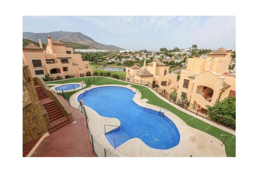 R5195284-Apartment-For-Sale-Estepona-Penthouse-2-Beds-109-Built