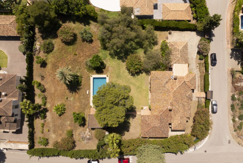 R5195674-Villa-For-Sale-El-Paraiso-Detached-4-Beds-265-Built-1