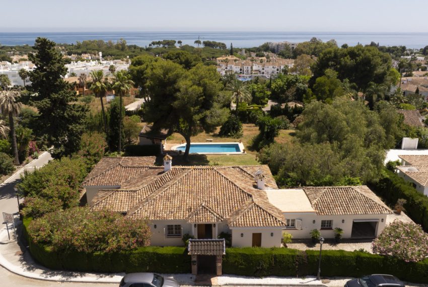 R5195674-Villa-For-Sale-El-Paraiso-Detached-4-Beds-265-Built-17