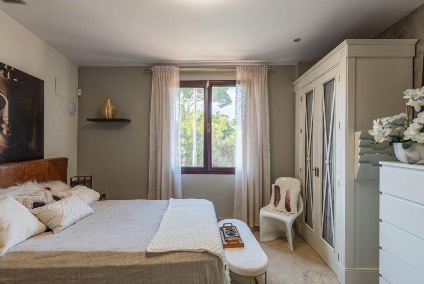 R5195683-Apartment-For-Sale-San-Pedro-de-Alcantara-Ground-Floor-4-Beds-293-Built-15