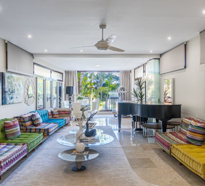 R5195683-Image 1-Ground Floor - 4 Beds - 293 Built