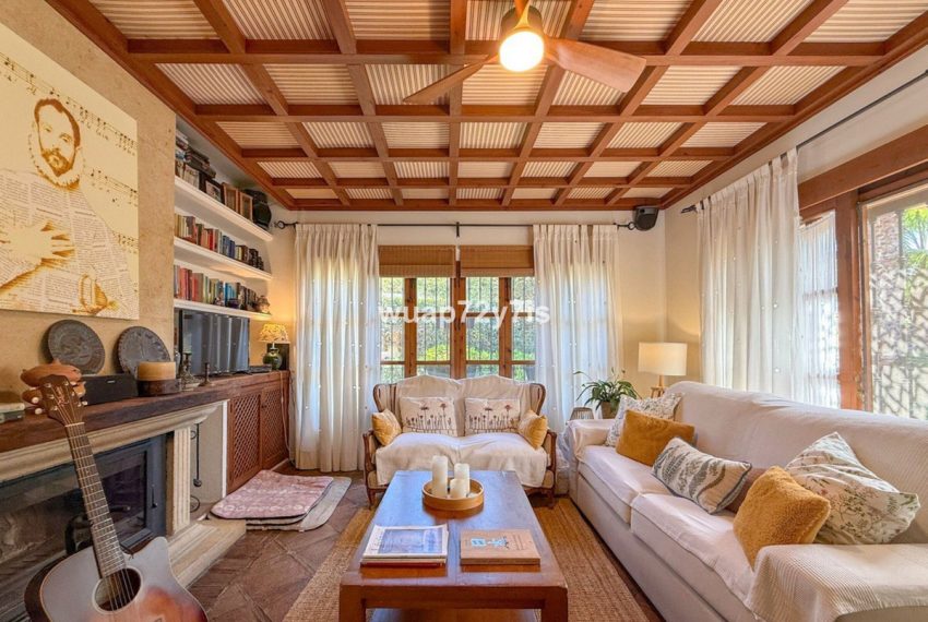 R5196661-Villa-For-Sale-Nagueles-Finca-2-Beds-97-Built-8