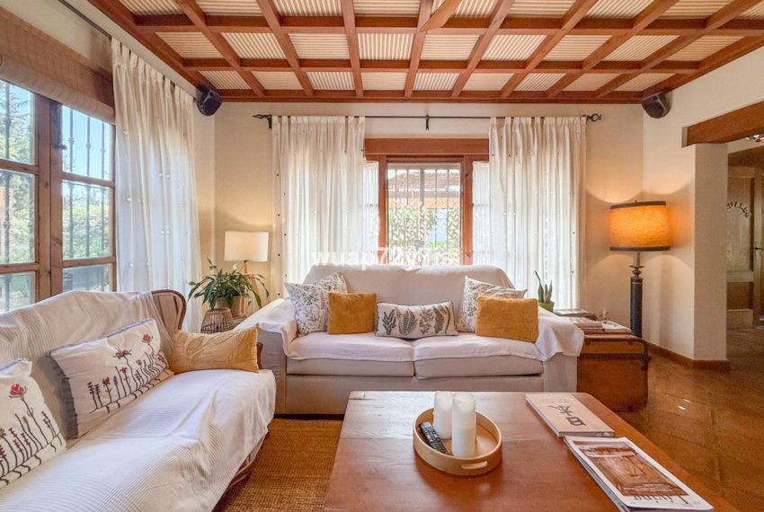 R5196661-Villa-For-Sale-Nagueles-Finca-2-Beds-97-Built-9