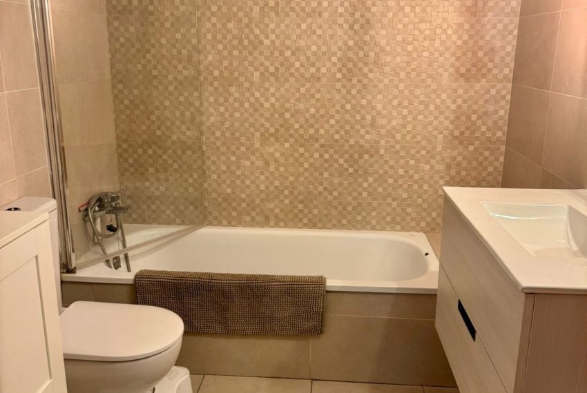 R5196781-Apartment-For-Sale-Nueva-Andalucia-Middle-Floor-3-Beds-121-Built-13