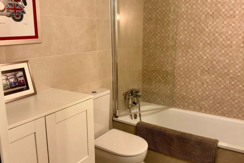 R5196781-Apartment-For-Sale-Nueva-Andalucia-Middle-Floor-3-Beds-121-Built-6