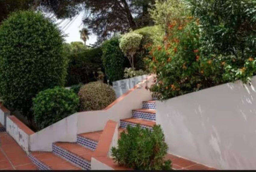 R5196880-Apartment-For-Sale-Nueva-Andalucia-Ground-Floor-3-Beds-93-Built-9