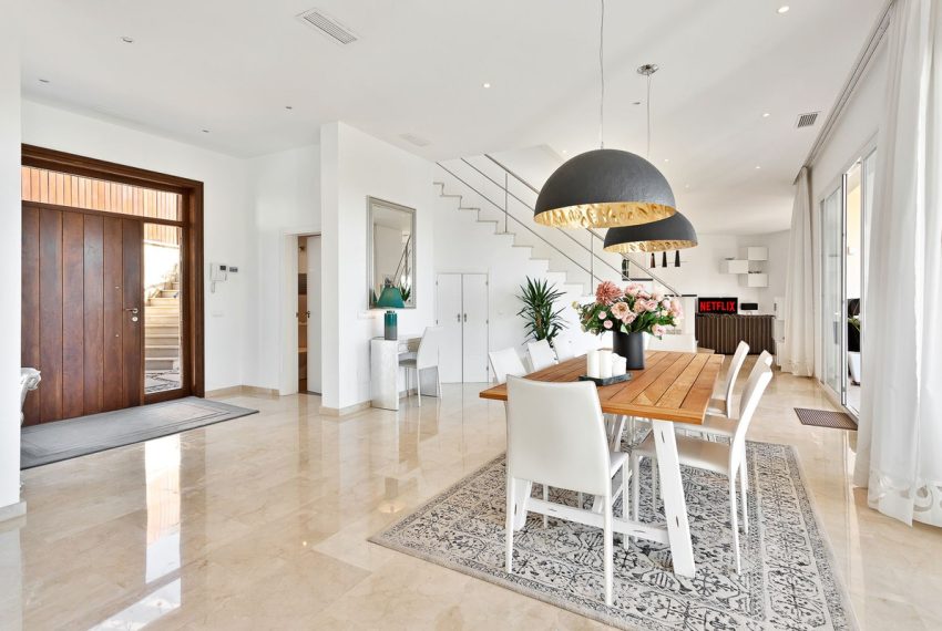 R5198476-Villa-For-Sale-El-Rosario-Detached-4-Beds-342-Built-6