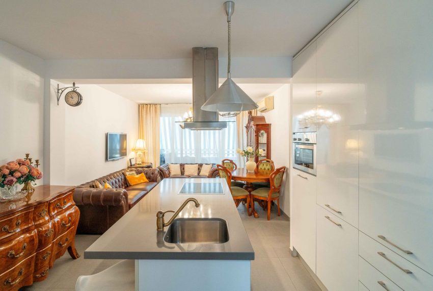 R5198500-Apartment-For-Sale-Marbella-Middle-Floor-3-Beds-66-Built-2