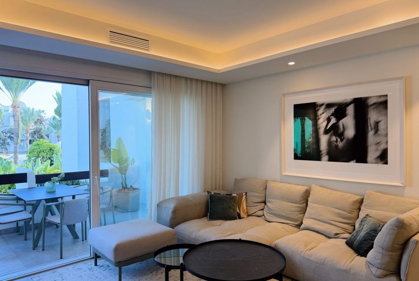 R5198710-Apartment-For-Sale-The-Golden-Mile-Middle-Floor-3-Beds-153-Built-4