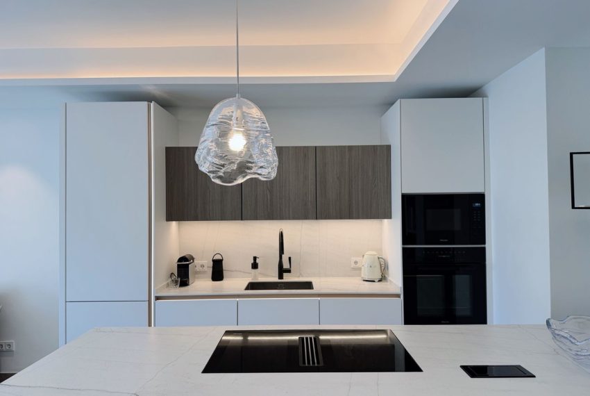 R5198710-Apartment-For-Sale-The-Golden-Mile-Middle-Floor-3-Beds-153-Built-9