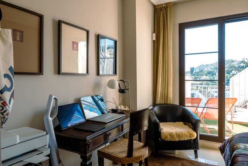 R5198800-Apartment-For-Sale-Los-Arqueros-Penthouse-2-Beds-90-Built-9