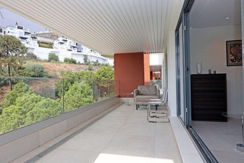 R5198830-Apartment-For-Sale-Benahavis-Middle-Floor-2-Beds-80-Built-1