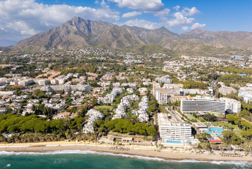 R5198851-Apartment-For-Sale-The-Golden-Mile-Penthouse-Duplex-3-Beds-250-Built-4