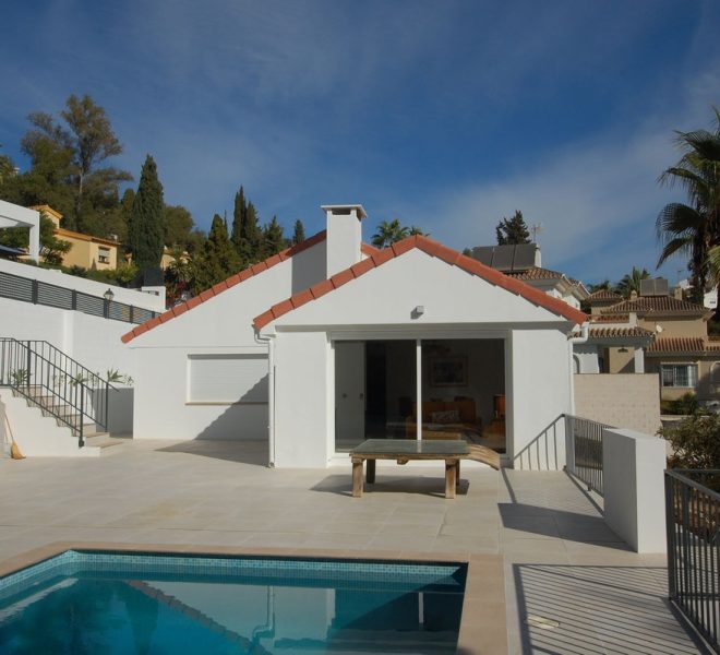 R5199295-Image 1-Detached - 4 Beds - 208 Built