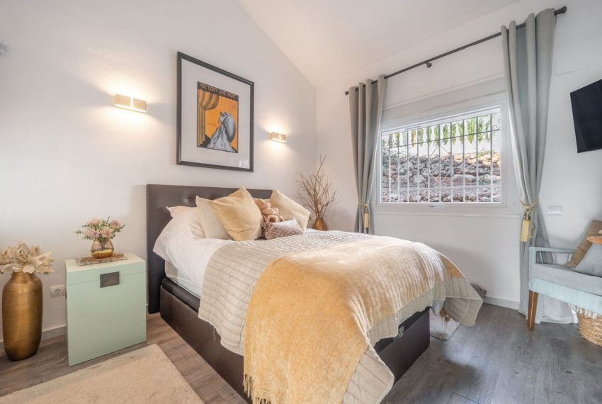 R5199328-Villa-For-Sale-Calahonda-Detached-3-Beds-197-Built-18