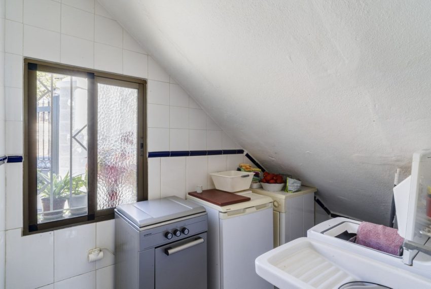 R5199373-Villa-For-Sale-Marbella-Detached-6-Beds-436-Built-13