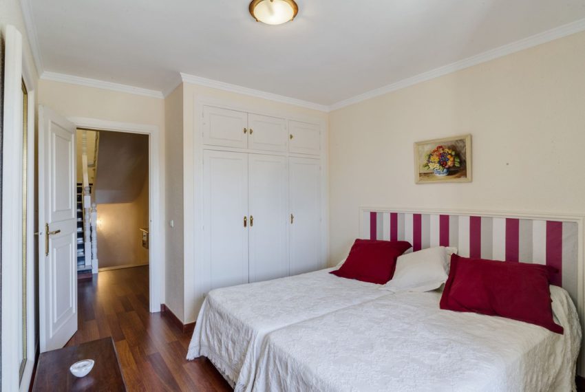 R5199373-Villa-For-Sale-Marbella-Detached-6-Beds-436-Built-19