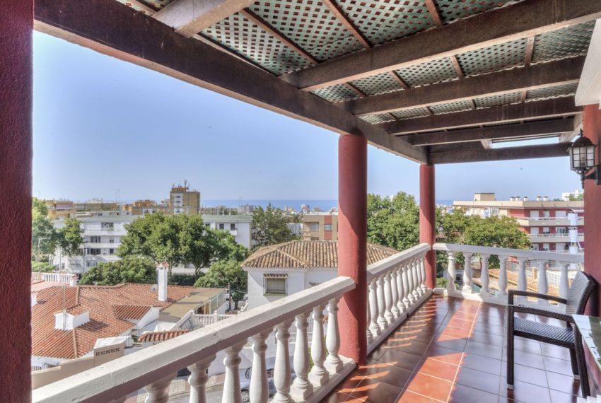 R5199373-Villa-For-Sale-Marbella-Detached-6-Beds-436-Built-8