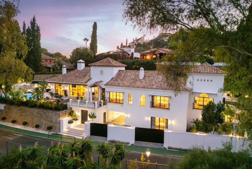 R5199481-Villa-For-Sale-Benahavis-Detached-5-Beds-492-Built