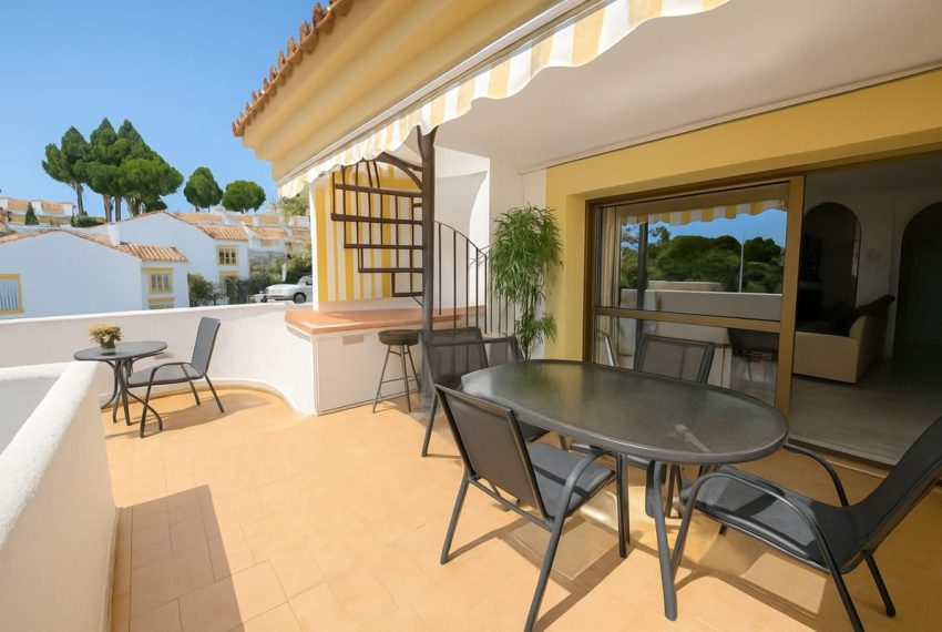 R5199724-Apartment-For-Sale-Calahonda-Penthouse-2-Beds-90-Built-2