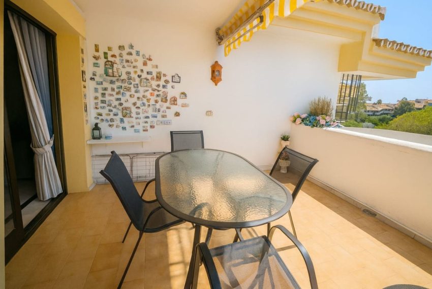 R5199724-Apartment-For-Sale-Calahonda-Penthouse-2-Beds-90-Built-3