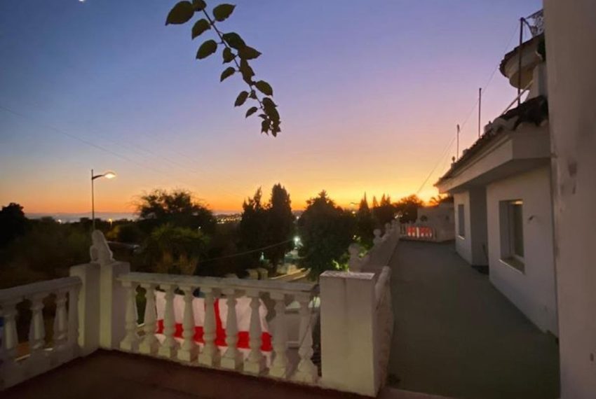 R5199757-Villa-For-Sale-Nueva-Andalucia-Detached-3-Beds-160-Built-2