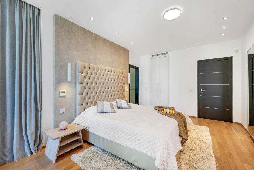 R5199784-Townhouse-For-Sale-Sierra-Blanca-Terraced-2-Beds-322-Built-11