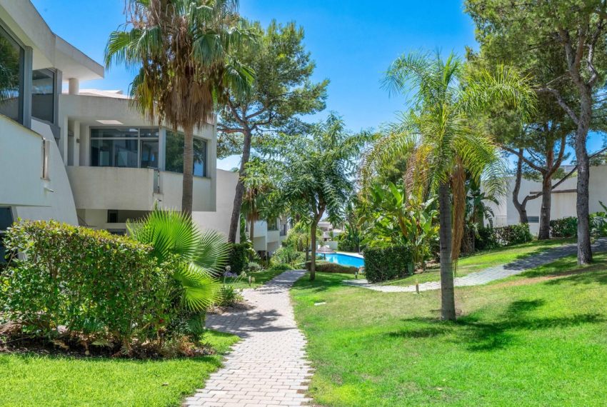 R5199784-Townhouse-For-Sale-Sierra-Blanca-Terraced-2-Beds-322-Built-18